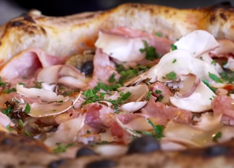 Recette de la pizza Reine (2023)